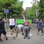 maibaumneusetzen2011_02