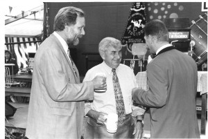 Faßanstich 1996 mit BM Rudi Tonn und Walther Boecker, damals noch Stadtdirektor