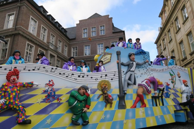 2018-02-12_12-50-27_Bilder Rosenmontagszug Köln 2018 (A. Thomas)