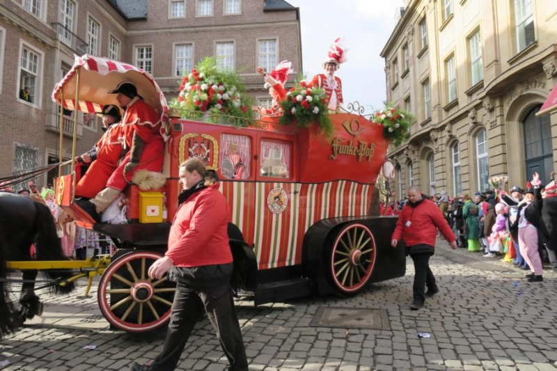 2018-02-12_13-24-33_Bilder Rosenmontagszug Köln 2018 (A. Thomas)