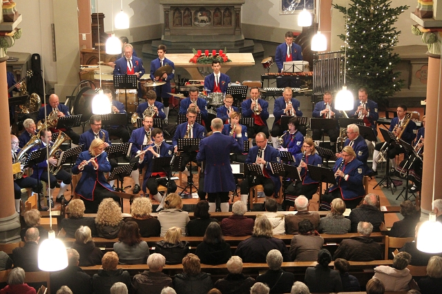 2015-12-20_18-17-25_Weihnachtskonzert 20.12.2015 (Aneta Thomas)